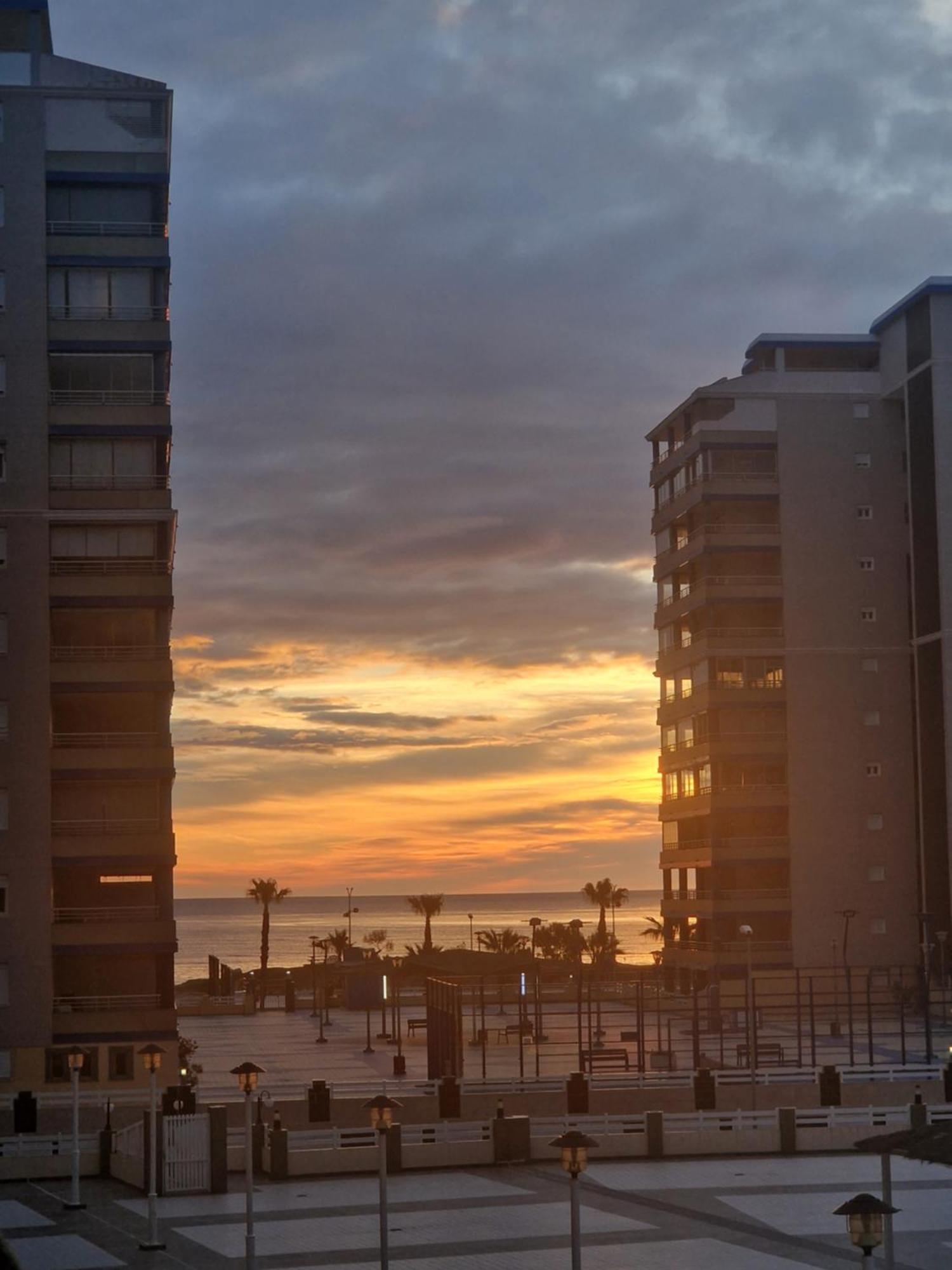Relajate En Pareja O Familia!!! Apartman Tavernes de la Valldigna Kültér fotó